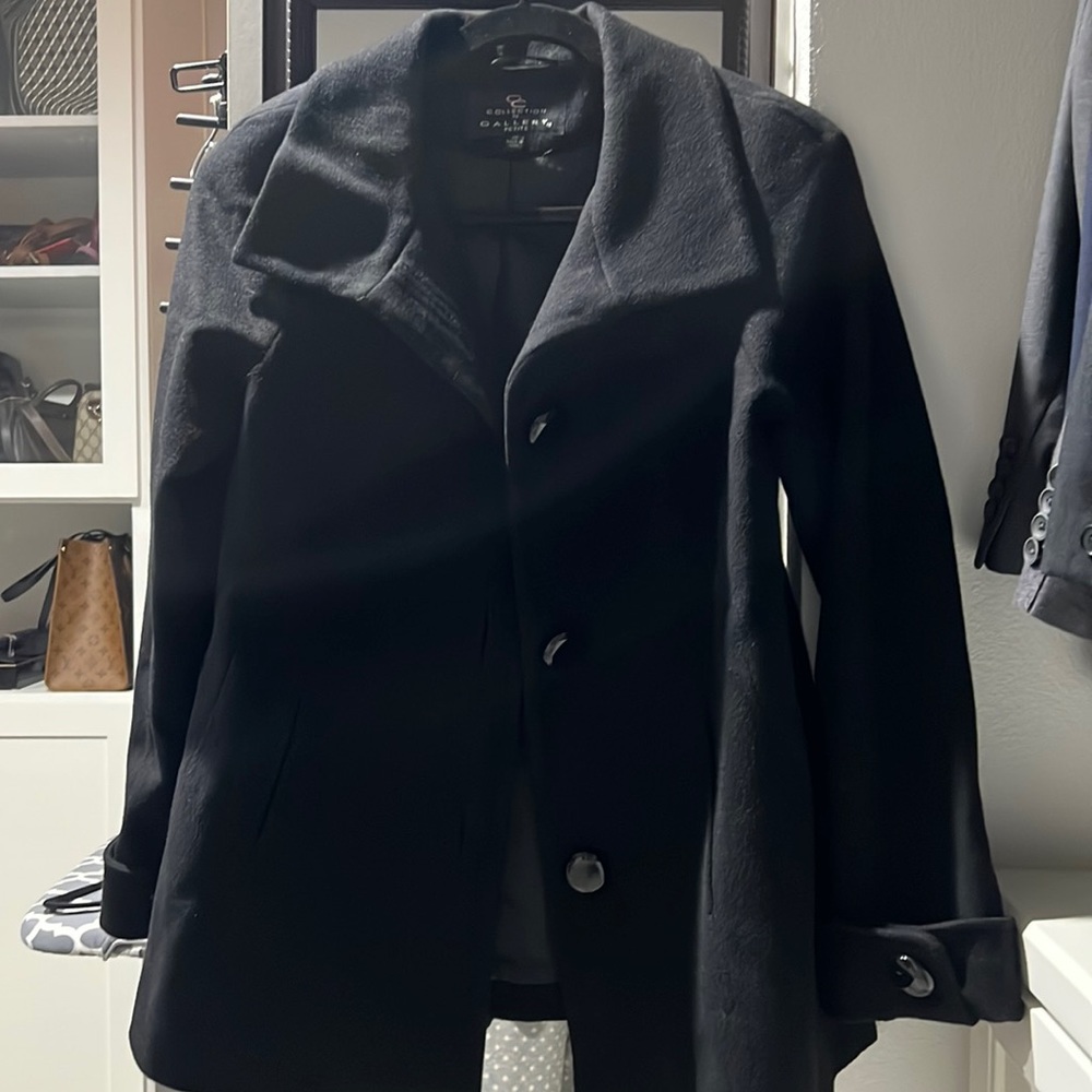 Nordstrom pea coat, black, PP fits M, black, excellent condition,only worn once